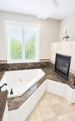 21390 France Boulevard, Lakeville, MN 55044