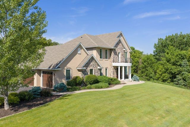 21390 France Boulevard, Lakeville, MN 55044