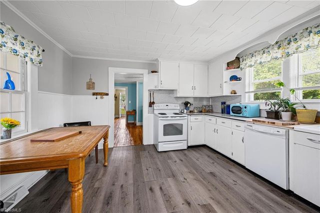 630 Pleasant Hill Drive, Elkin, NC 28621