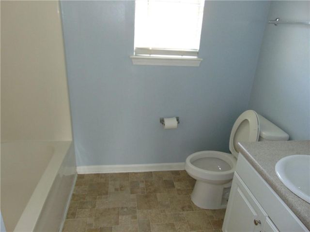 611 Dove Lane, Stone Mountain, GA 30087