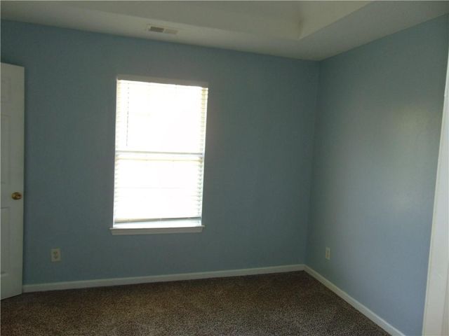 611 Dove Lane, Stone Mountain, GA 30087