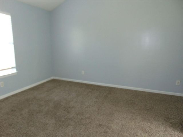 611 Dove Lane, Stone Mountain, GA 30087