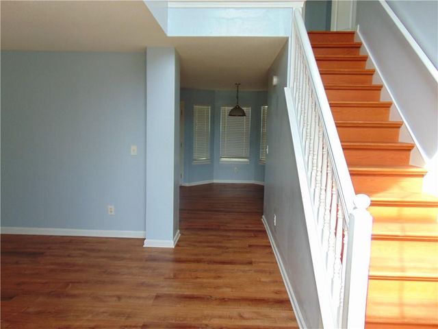 611 Dove Lane, Stone Mountain, GA 30087