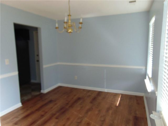 611 Dove Lane, Stone Mountain, GA 30087