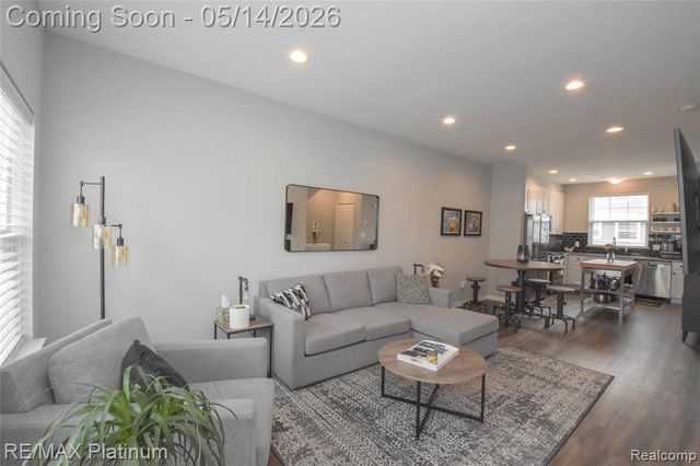 199 Katie Lane, Brighton, MI 48116