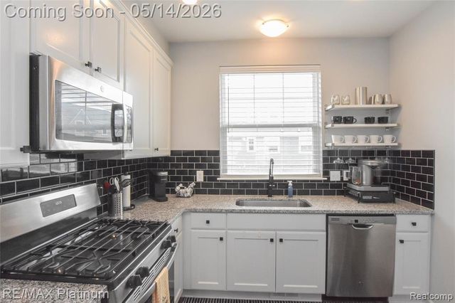 199 Katie Lane, Brighton, MI 48116