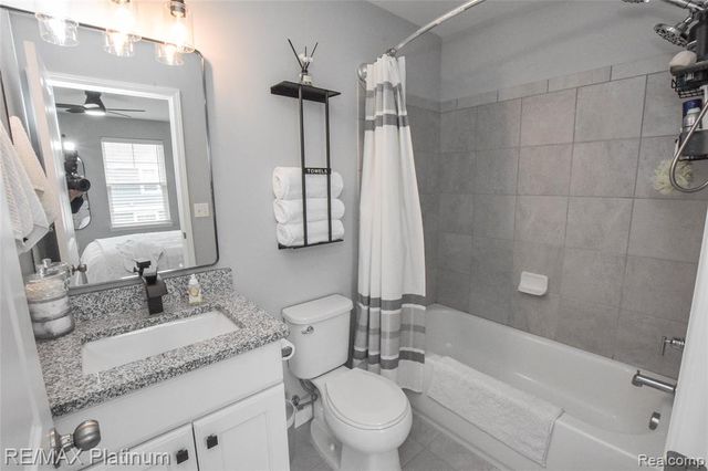 199 Katie Lane, Brighton, MI 48116