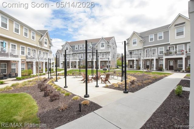 199 Katie Lane, Brighton, MI 48116