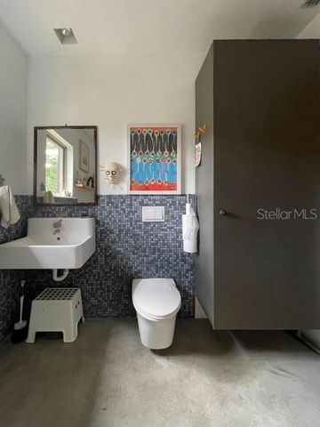 306 CASLER AVENUE, Clearwater, FL 33755