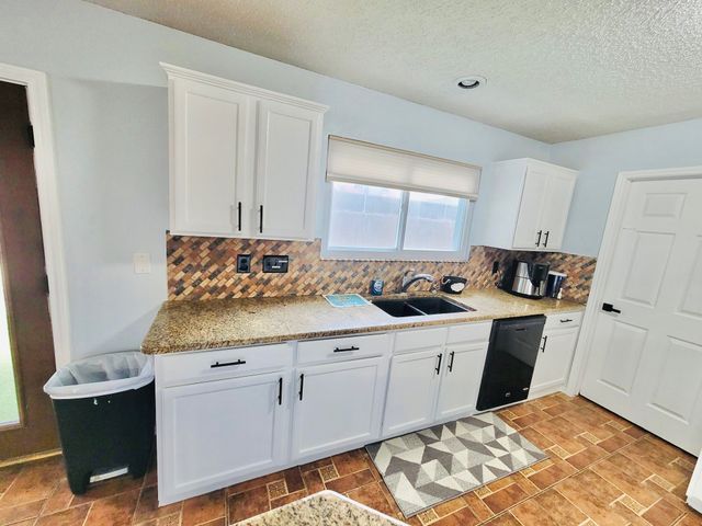 7406 Armstrong Lane, Rowlett, TX 75089