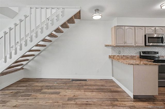 1936 Newland Court, Lakewood, CO 80214