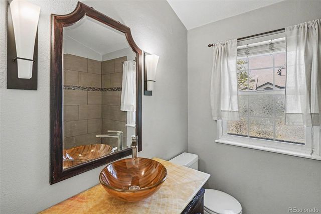 1936 Newland Court, Lakewood, CO 80214