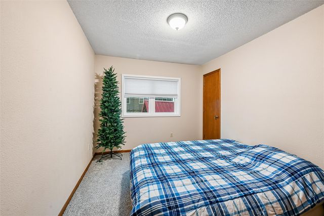 88 Main Avenue, Atkins, IA 52206