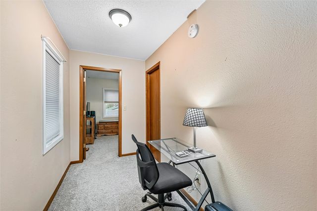 88 Main Avenue, Atkins, IA 52206