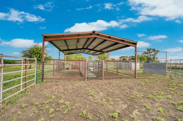 930 Pigg Road, Waxahachie, TX 75165