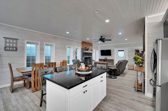 930 Pigg Road, Waxahachie, TX 75165