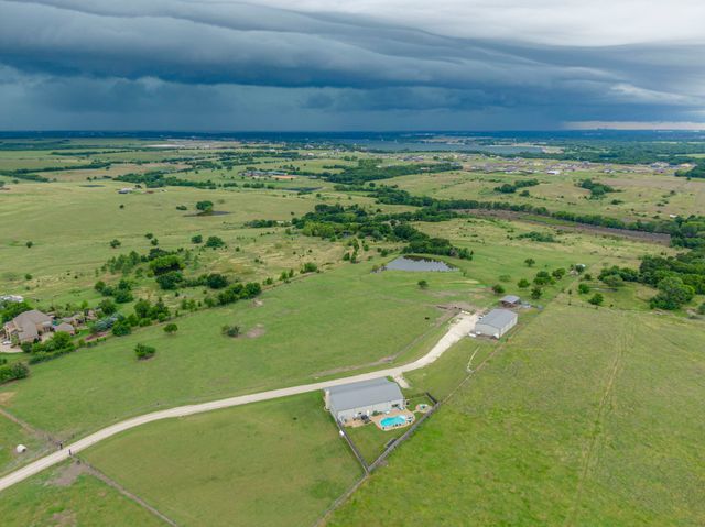 930 Pigg Road, Waxahachie, TX 75165