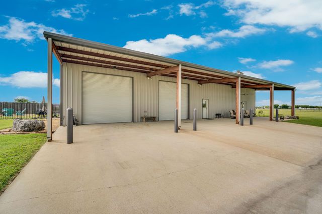 930 Pigg Road, Waxahachie, TX 75165