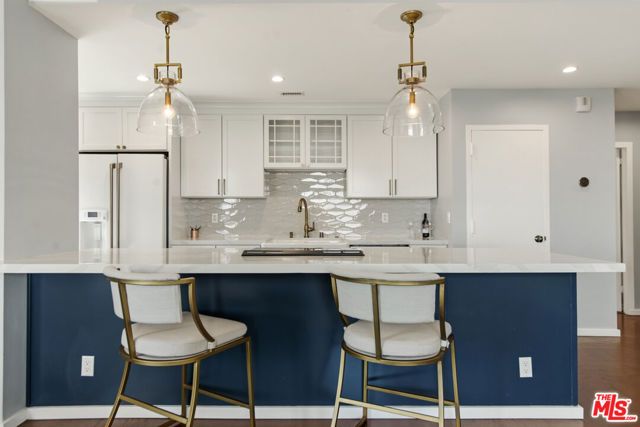 7250 FRANKLIN Avenue 616, Los Angeles, CA 90046