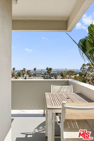 7250 FRANKLIN Avenue 616, Los Angeles, CA 90046