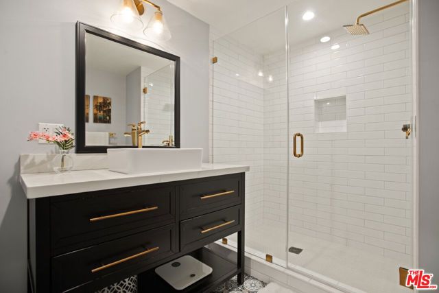 7250 FRANKLIN Avenue 616, Los Angeles, CA 90046