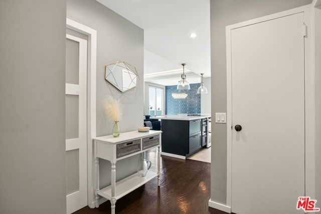 7250 FRANKLIN Avenue 616, Los Angeles, CA 90046