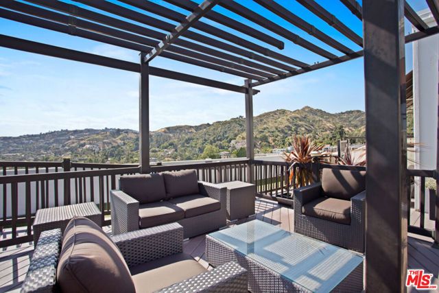 7250 FRANKLIN Avenue 616, Los Angeles, CA 90046