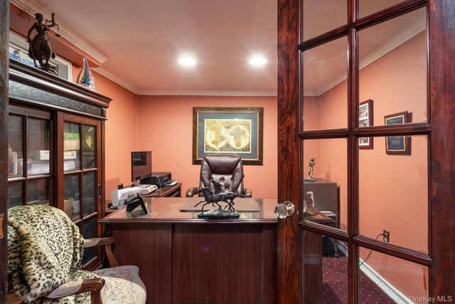 9 Rockaway Place, Massapequa, NY 11758