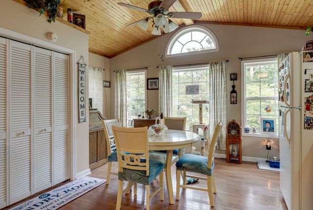 309 Bluebird Ln, Dickson, TN 37055