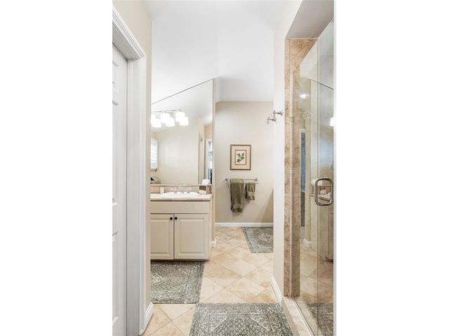 950 S Elizabeth St, Denver, CO 80209