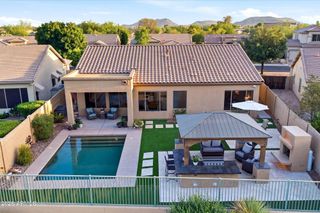 25627 N HACKBERRY Drive, Phoenix, AZ 85083