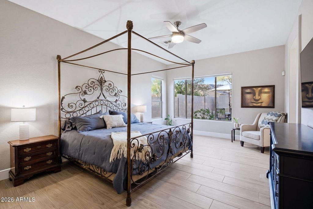 Image 20 of property listing at 25627 N HACKBERRY Drive, Phoenix, AZ 85083