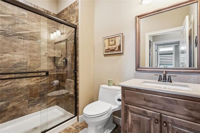 1214 Kingsland Circle, Raymore, MO 64083