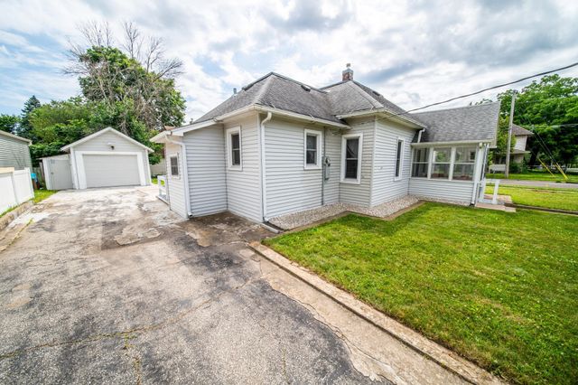 704 7th Street SE, Rochester, MN 55904
