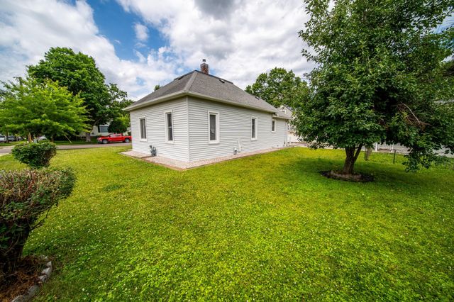 704 7th Street SE, Rochester, MN 55904
