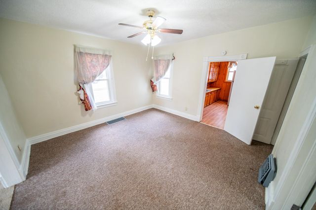 704 7th Street SE, Rochester, MN 55904