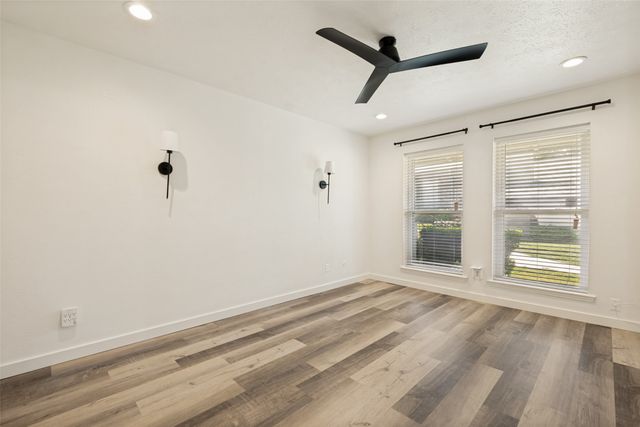 9650 Bryson Drive, Dallas, TX 75238