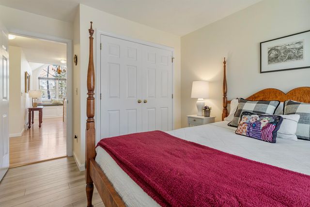 38 Mcintosh Way, Greenland, NH 03840