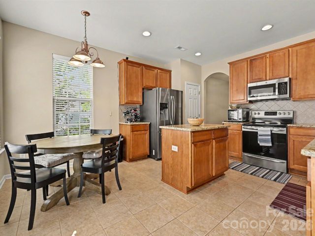 10724 Trolley Run Drive, Cornelius, NC 28031