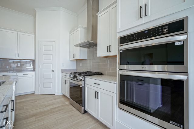 9338 Abner Street, Mccordsville, IN 46055