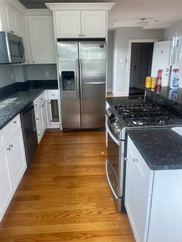 45 Spring Street 13, Boston, MA 02132