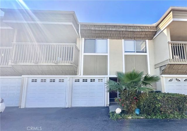 23435 Caminito Lazaro 236, Laguna Hills, CA 92653