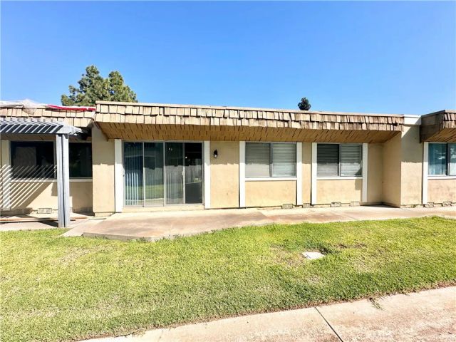 23435 Caminito Lazaro 236, Laguna Hills, CA 92653