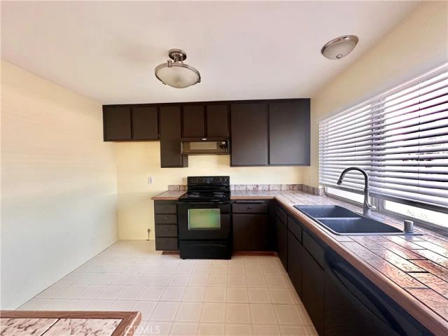 23435 Caminito Lazaro 236, Laguna Hills, CA 92653