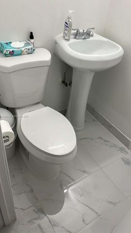 670 NW 114th Ave 204, Sweetwater, FL 33172