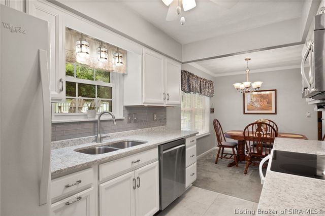 512 Hamlet Drive, New Albany, IN 47150