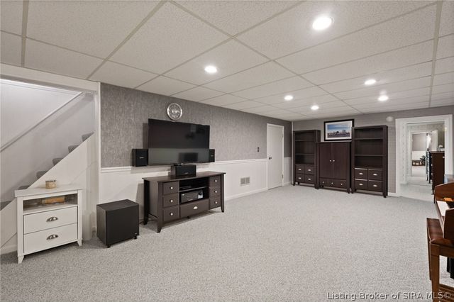 512 Hamlet Drive, New Albany, IN 47150