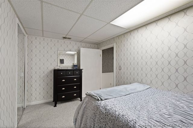 512 Hamlet Drive, New Albany, IN 47150