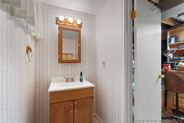 512 Hamlet Drive, New Albany, IN 47150