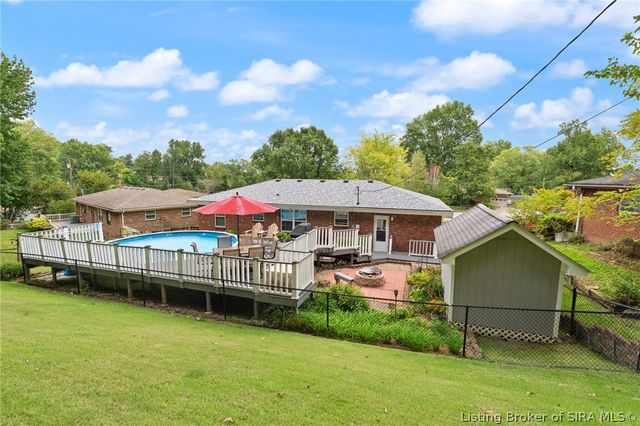 512 Hamlet Drive, New Albany, IN 47150